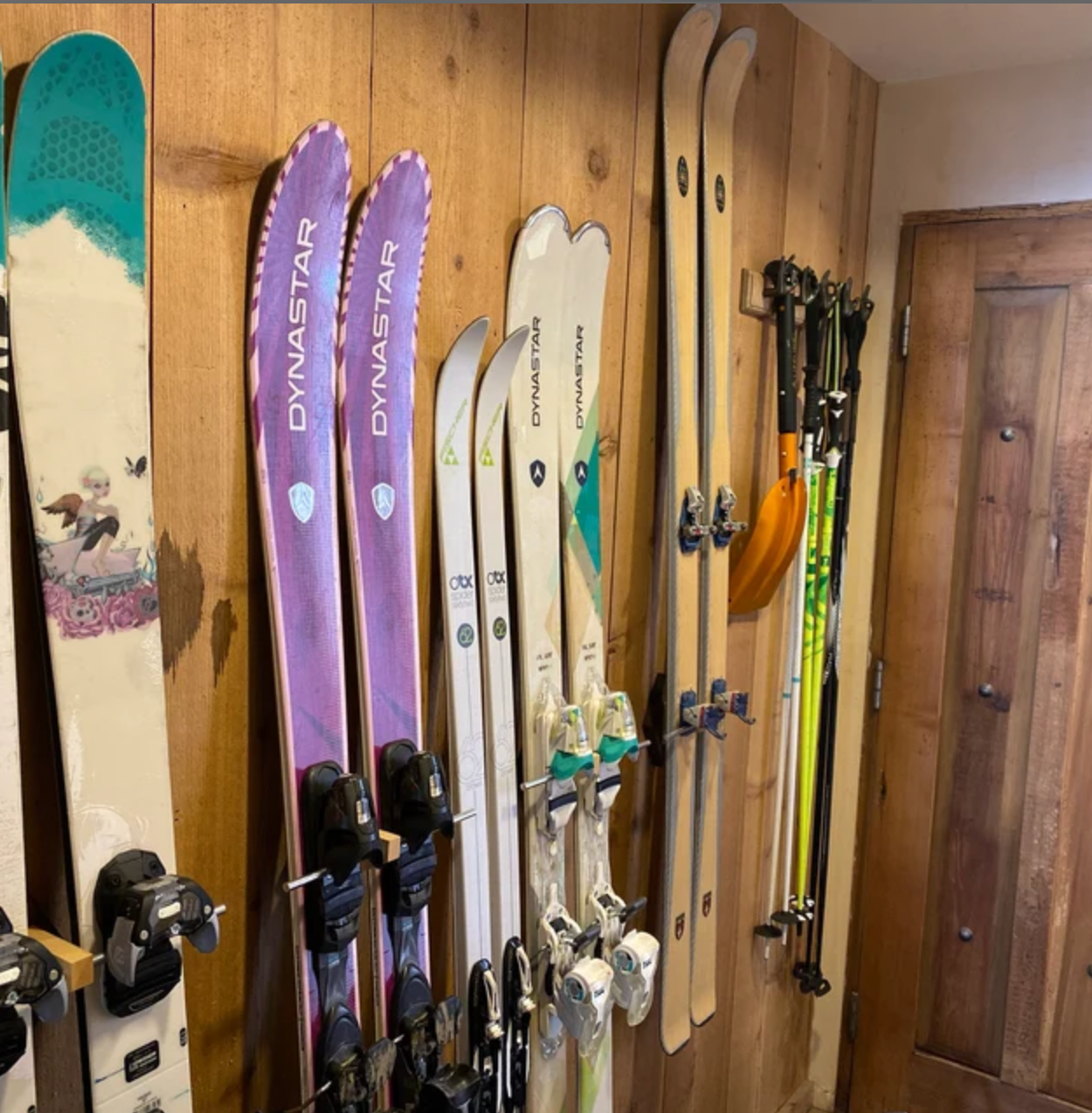 Ski Wall Mount